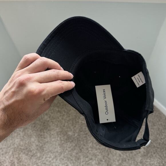 NWT Outdoor Voices Recreationalist Black Hat Baseball Cap OV Strapback - Picture 5 of 7
